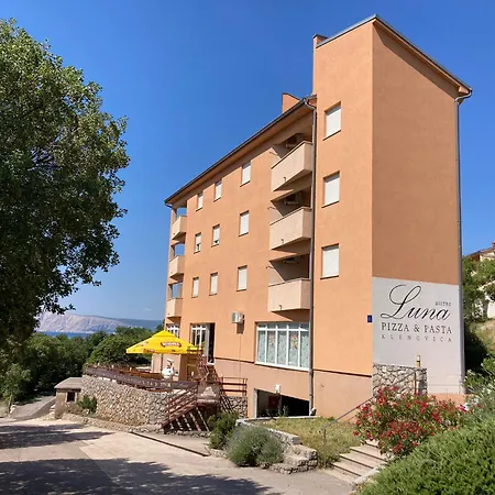 Casa Del Sole & Garage Klenovica