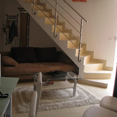 Casa Del Sole & Garage Apartman Klenovica