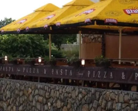 Casa Del Sole & Garage